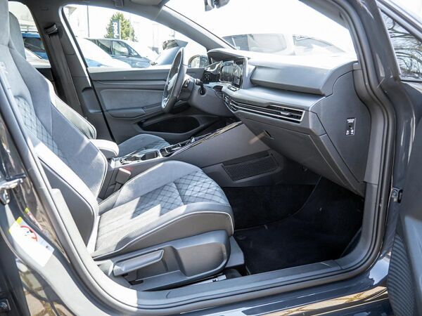 Volkswagen Golf VIII 1.5 eTSI R-Line SOFORT VERFÜGBAR bild 5