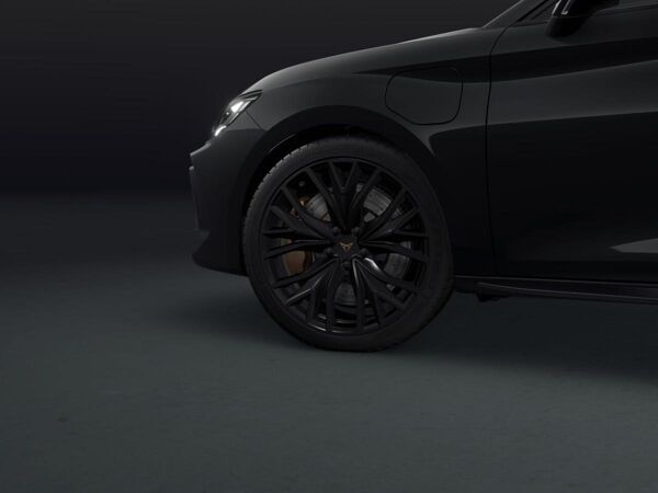 Cupra Leon SOFORT VERFÜGBAR GEWERBEDEAL VZ Black Edition e-Hybrid LEDER, PANO, MATRIX, SENNHEISER bild 4