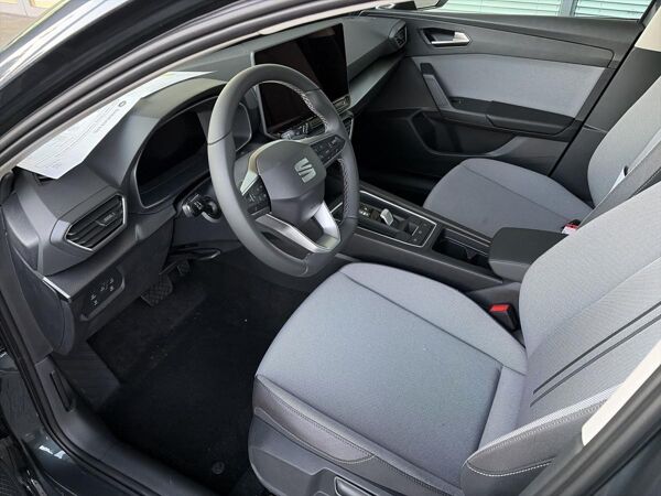 Seat Leon Road Edition eTSI DSG – TOP AUSSTATTUNG | ⚡ Sofort verfügbar | 💎 NAVI | ACC | KESSY | Rückfahrkamera bild 4