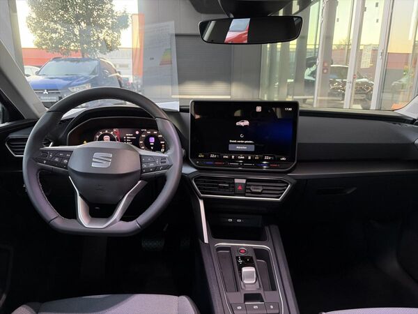 Seat Leon Road Edition eTSI DSG – TOP AUSSTATTUNG | ⚡ Sofort verfügbar | 💎 NAVI | ACC | KESSY | Rückfahrkamera bild 5