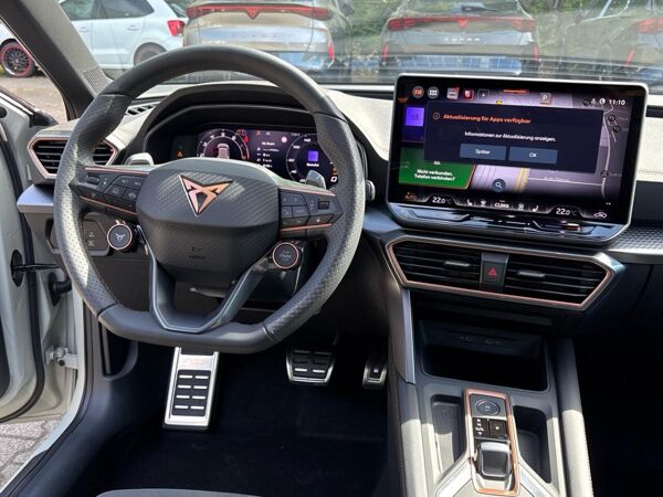 Cupra Leon SOFORT VERFÜGBAR PRIVATDEAL VZ300 SENNHEISER, PANO bild 7
