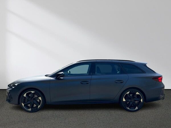 Cupra Leon Sportstourer SOFORT VERFÜGBAR PRIVATDEAL VZ 4DRIVE Tribe Edition AHK, PANO, MATRIX, SENNHEISER bild 3