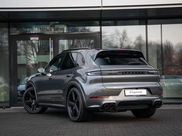 Porsche Cayenne GTS bild 3