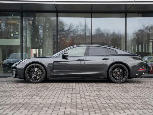 Porsche Panamera GTS bild 2