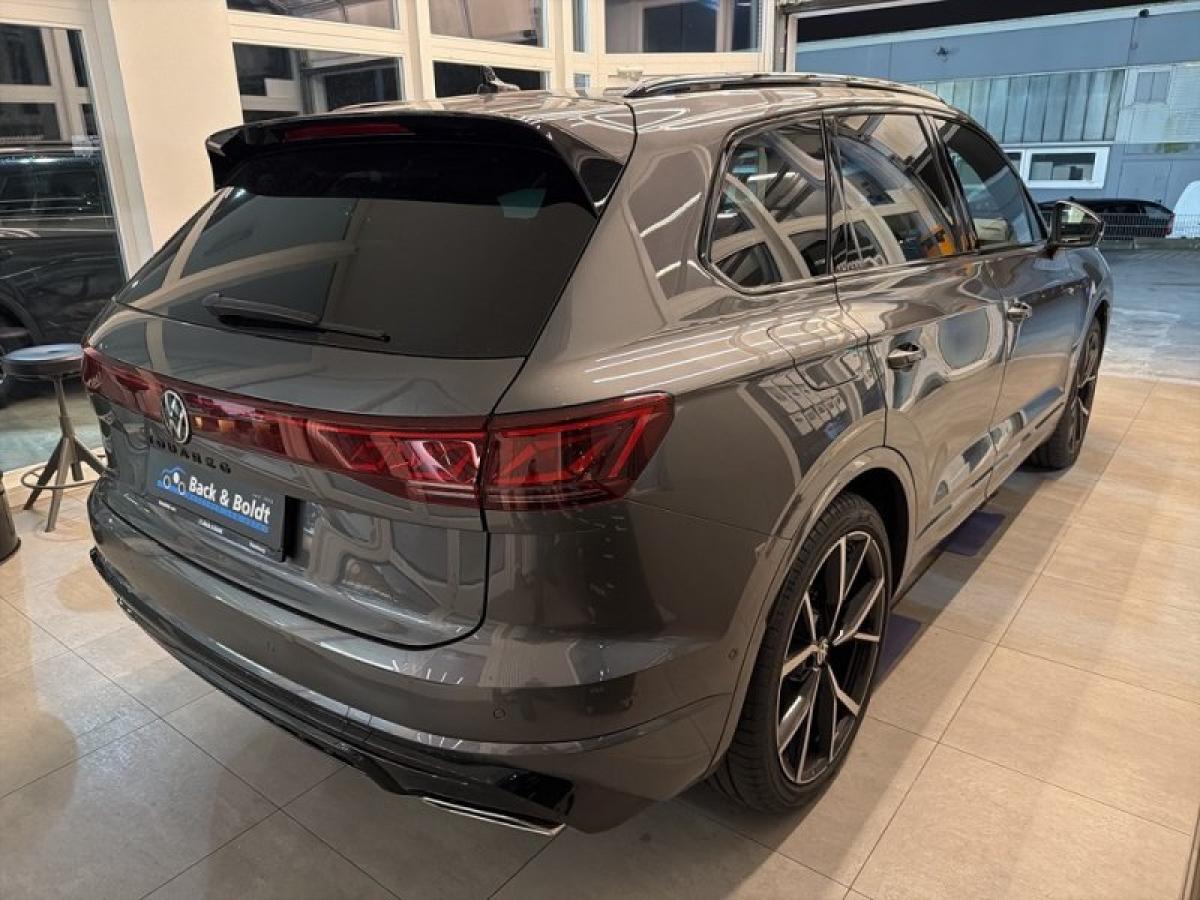 Volkswagen Touareg TOUAREG R-LINE 3.0TDI AHK+PANO+DYNAUDIO+HEAD-UP+HA-LENK bild 4