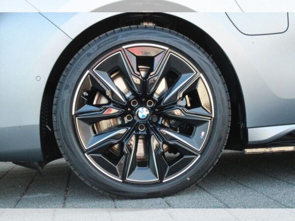 BMW 760 M760e *einmalige Chance*!! nur bei mind. 4 Fahrzeugen im Fuhrpark !!* bild 5