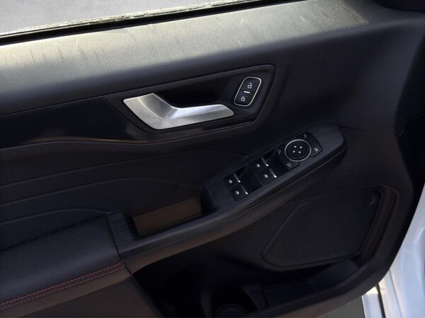 Ford Kuga Plug-In Hybrid ST-Line X bild 7