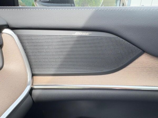 Volvo EX90 Twin Motor AWD PLUS EXECUTIVE EDITION - Inkl. Anhängerkupplung! - Sofort lieferbar bild 7