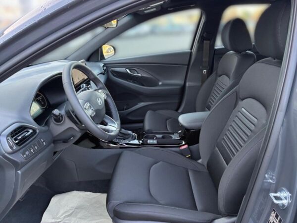 Hyundai i30 1.5 T-GDi Advantage*48V*AUTOMATIK*KAMERA*DAB*SHZ* bild 7