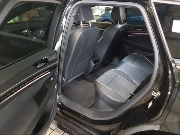 Volkswagen ID.7 Tourer Pro S - Black-Style - Interieur und Exterieur Plus Paket / inkl. 8-fach Bereifung bild 6