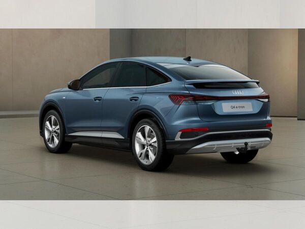 Audi Q4 e-tron 45 e-tron Sportback S line AHK Navi Inkl. Winterräder bild 2