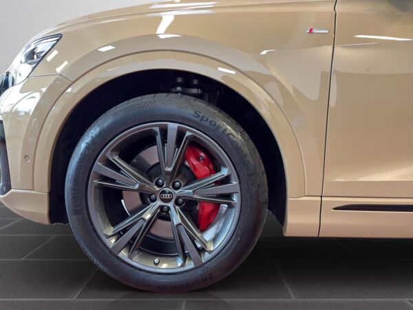Audi Q8 S line business TFSI e quattro 360°-Kamera, beheizbares Lenkrad,HUD, Keyless Entry,Massagesitze bild 6