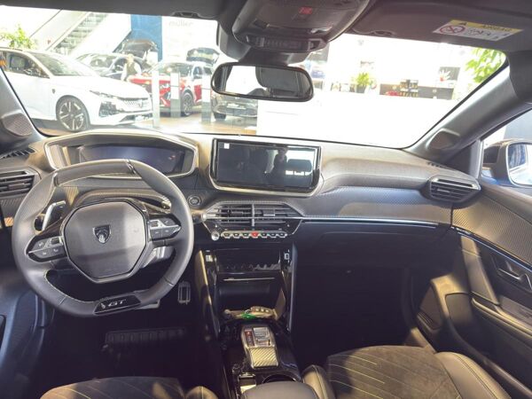 Peugeot 208 GT Mild Hybrid 145 bild 7
