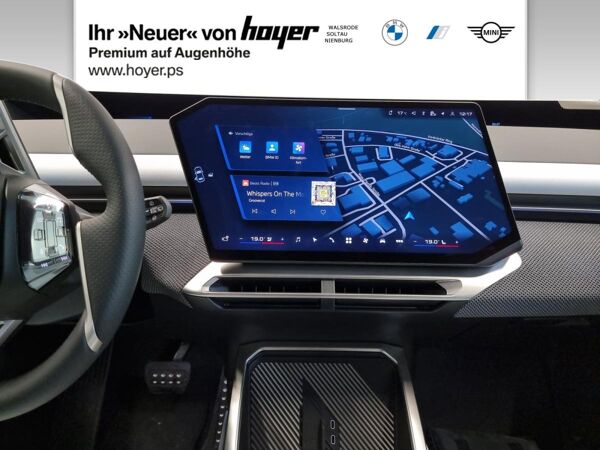 BMW iX3 50 xDrive M Sportpaket SOFORT VERFÜGBAR H&K ACC AHK Shz bild 7