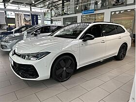Volkswagen Passat 1.5 eHybrid DSG OPF R-Line Signature SOFORT VERFÜGBAR Business AHK Pano