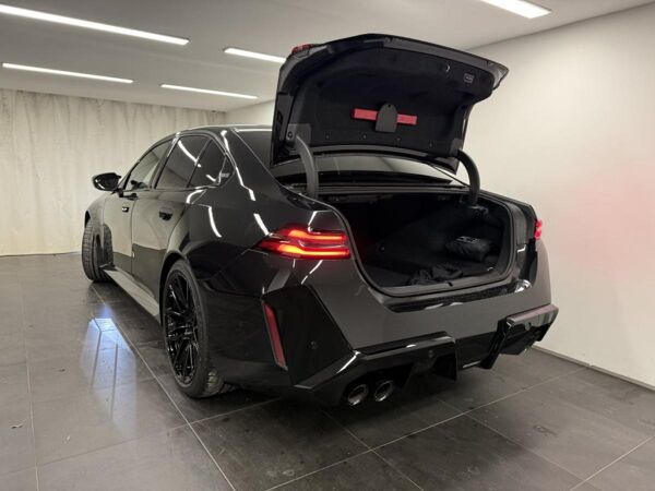BMW M5 Limousine 0,5% Versteuerung Ultimate Package Carbon Bremse bild 4