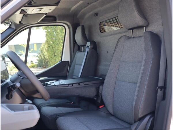 Renault Master Kasten Extra L2H2 3,5t Blue dCi 130e bild 7