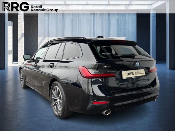 BMW 330 330e xDrive Sport Line bild 5