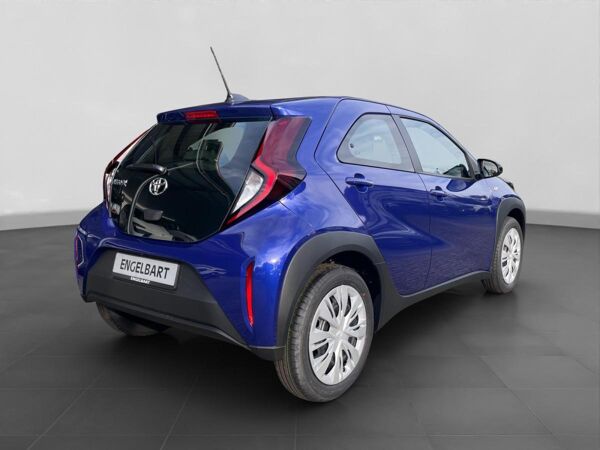 Toyota Aygo X Business Edition 72PS inkl. Metallic🚀​🚀​Engelbart-Deal🚀​🚀​Sitzheizung / Rückfahrkamera bild 4