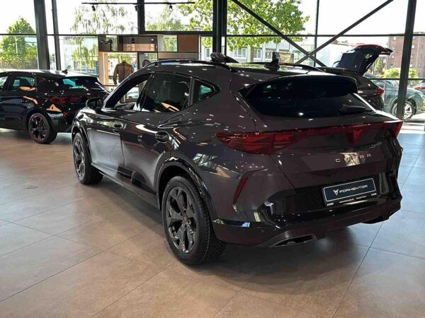 Cupra Formentor 1.5 eTSI DSG MATRIX GJR SENNHEISER bild 7