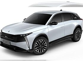 DS Automobiles DS 7 Pallas 145PS Mildhybrid / NEUES MODELL 2026 DS Automobiles DS 7 Pallas 145PS Mildhybrid / NEUES MODELL 2026