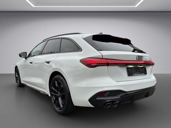 Audi A5 Avant 2.0 TDI Tech Plus S line AHK WKR bild 3