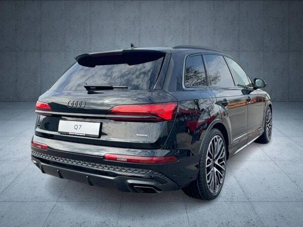 Audi Q7 SUV S line business TFSI e qu. tiptr. 22 PANO bild 6