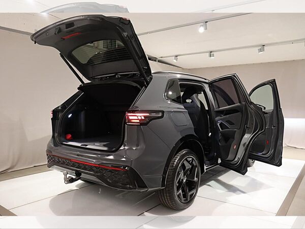 Volkswagen Tiguan R-Line 1.5l eHybrid DSG BlackStyle AHK Anschlussgarantie bild 7