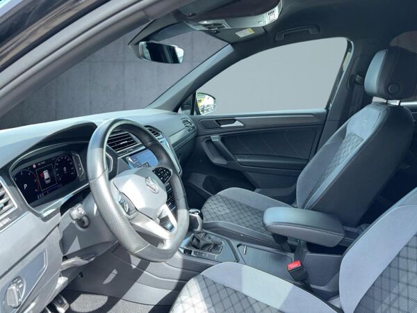 Volkswagen Tiguan R-Line 2.0TDI DSG AHK ACC LED CARPLAY NAVI bild 3