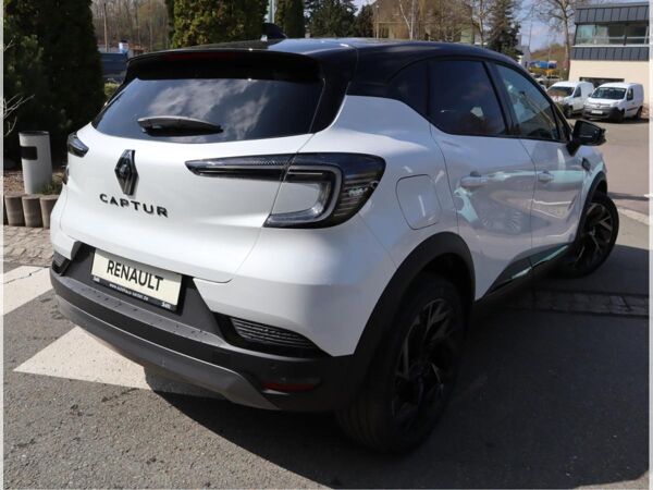Renault Captur Esprit Alpine Mild Hybrid 140 EDC bild 6