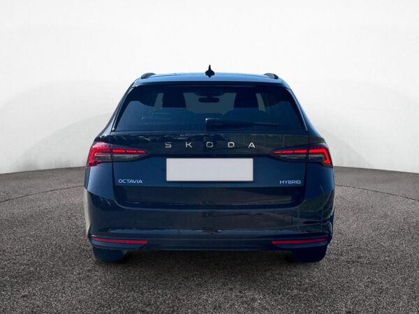 Skoda Octavia Combi Selection eTSI DSG|AHK|KAMERA|NAVI bild 6