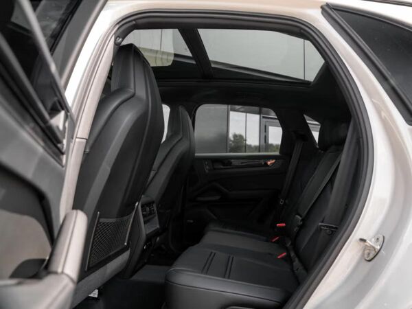 Porsche Cayenne S E-Hybrid Black Edition 0,5% Versteuerung! bild 4
