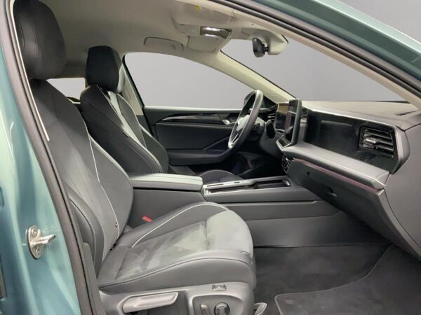 Volkswagen Passat Variant Business (AHK.Navi.Head-up.Kamera) 1.5l eHybrid DSG bild 7