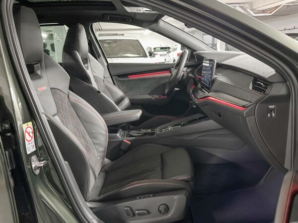 Skoda Octavia Combi RS 2.0 TSI 7-Gang-DSG bild 5