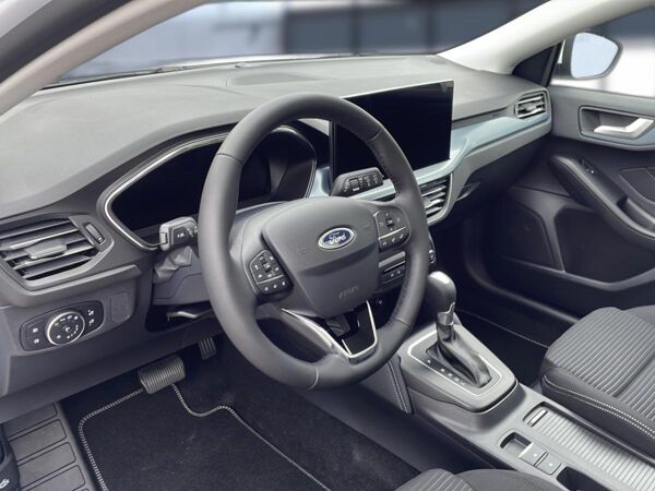 Ford Focus Turnier Active X Pano iACC Navi Kamera LED P bild 7