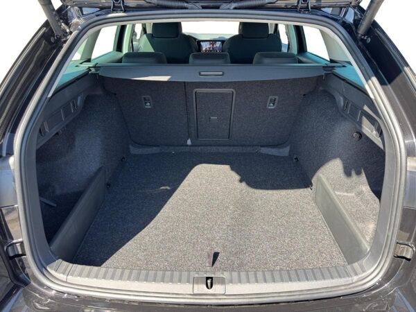 Skoda Octavia Combi Selection TDI DSG|AHK|el.HECK|ACC| bild 7