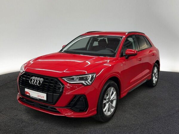 Audi Q3 S line 40 TFSI qu.S tr. STDHZG LED NAVI PDC bild 3