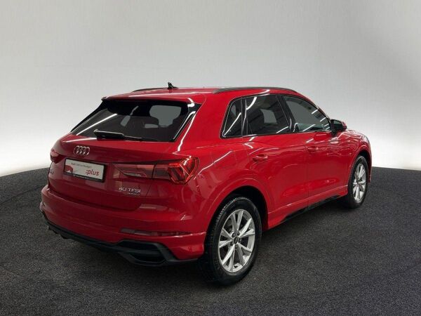 Audi Q3 S line 40 TFSI qu.S tr. STDHZG LED NAVI PDC bild 6