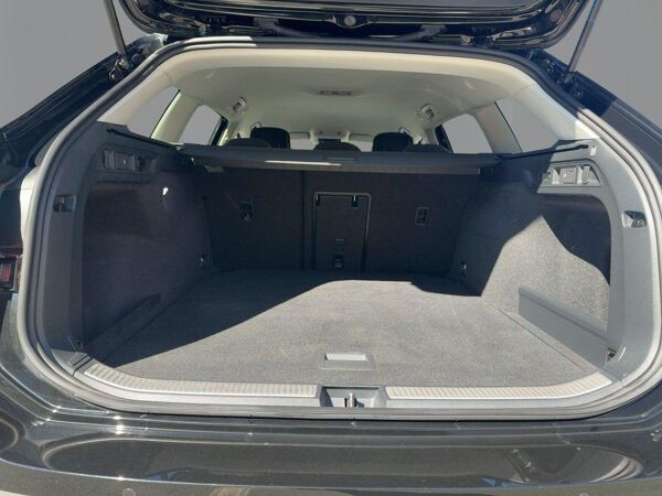 Volkswagen Passat 1.5 eTSI Business DSG LED AHK 360°Kamera Lenkradhzg bild 5
