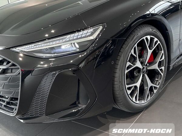 Audi A6 Avant e-hybrid quattro S tronic LED bild 6