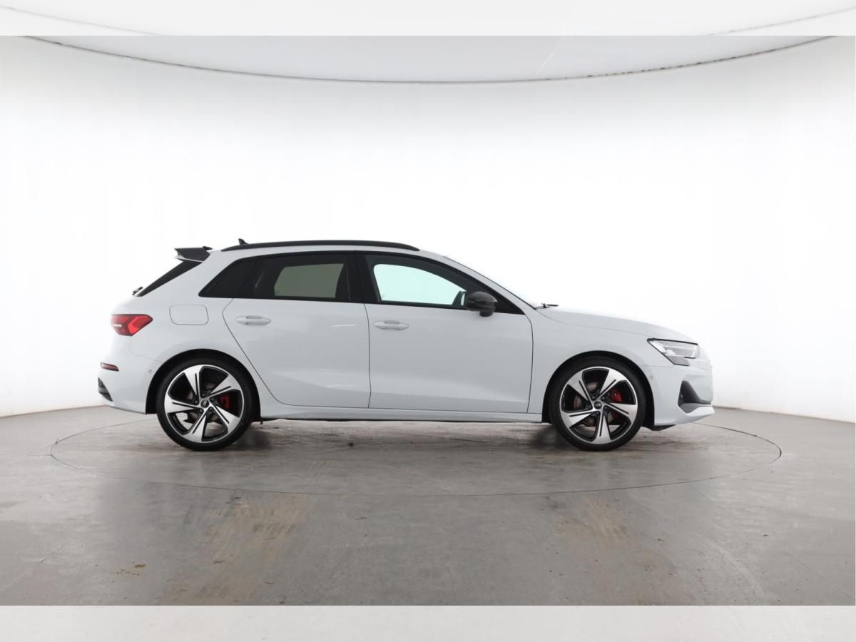 Audi A3 Sportback 35 TDI S tronic S line inkl. Winterräder bild 5
