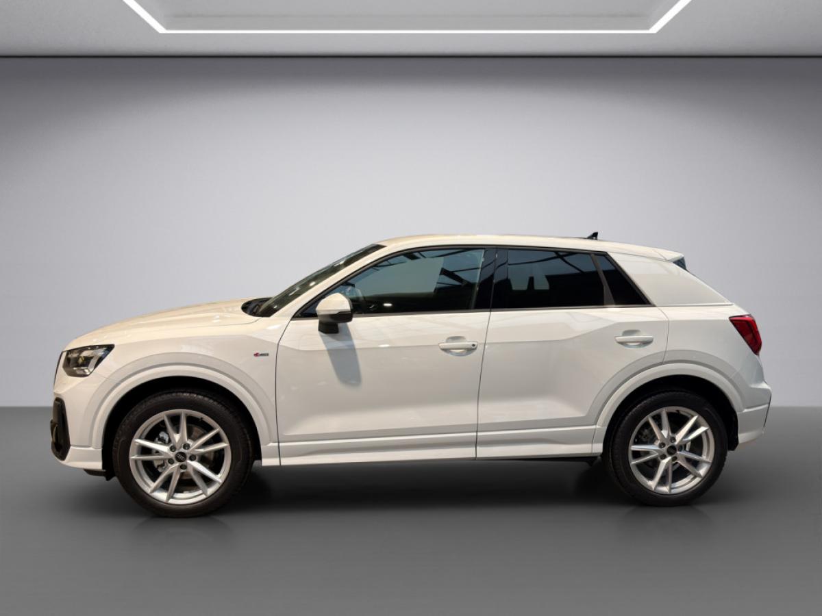 Audi Q2 S line 35 TFSI S tronic AHK bild 2