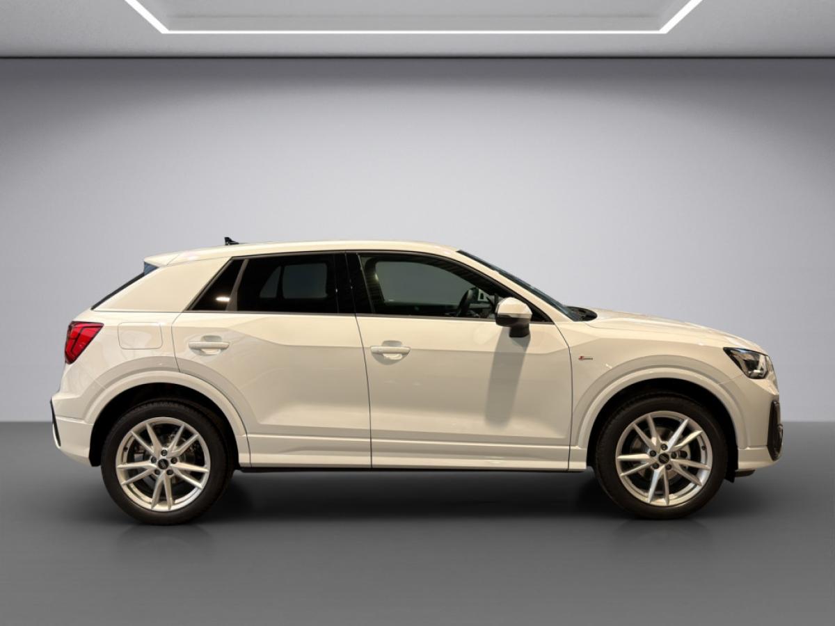 Audi Q2 S line 35 TFSI S tronic AHK bild 6