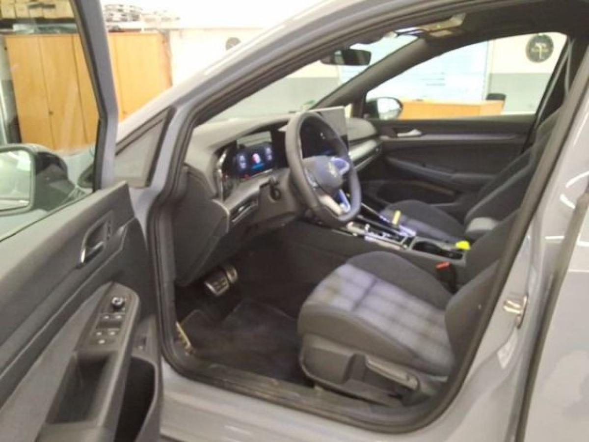 Volkswagen Golf GTE "Black Style" ACC*5J-VW-Garantie*360° bild 5