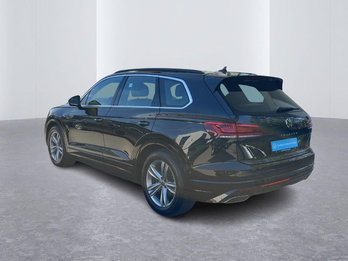 Volkswagen Touareg 3.0V6TDI R-Line 4M Luftfederung Leder bild 2