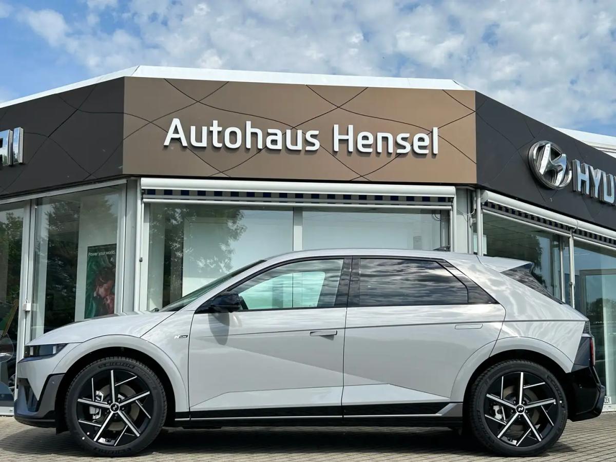 Hyundai IONIQ 5 84 kWh N-Line Matrix-LED Park-Paket Wärmepumpe bild 7