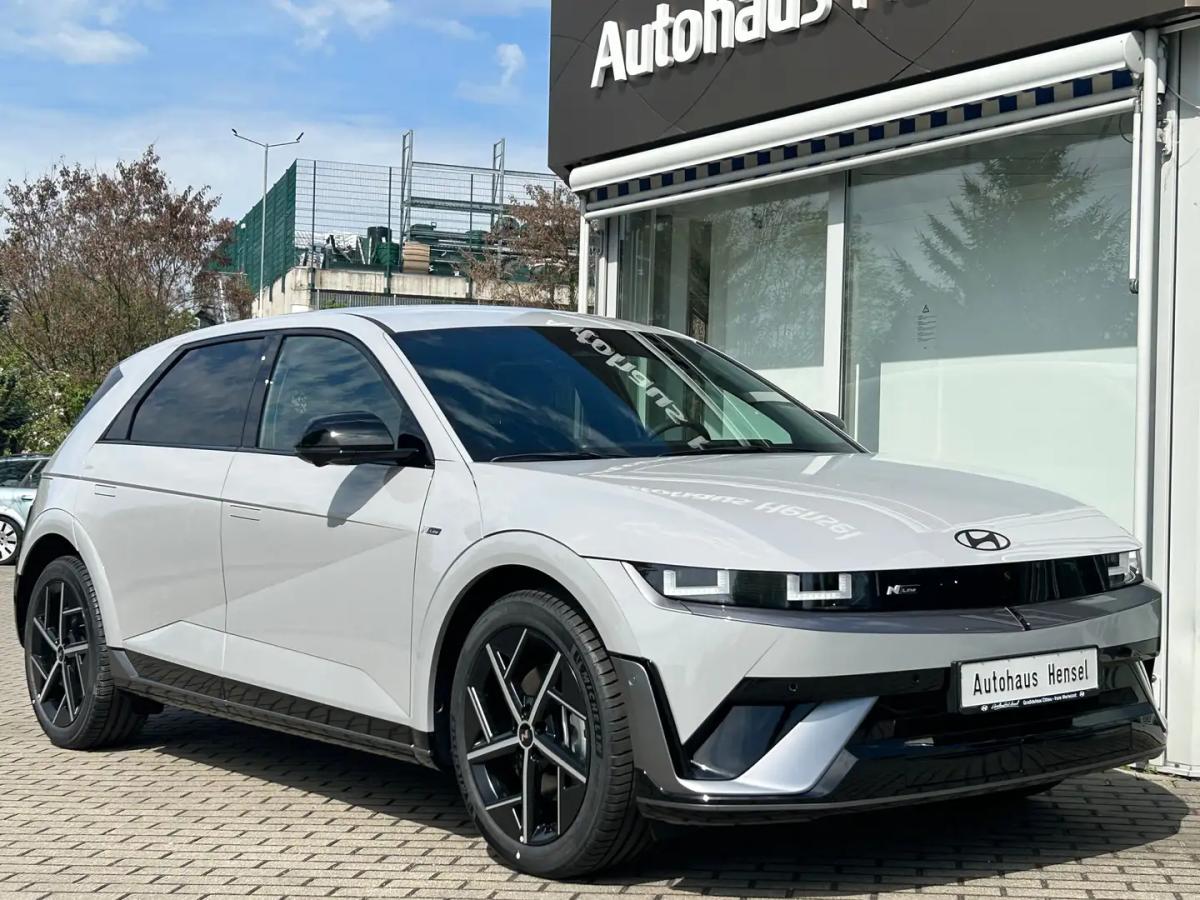 Hyundai IONIQ 5 84 kWh N-Line Matrix-LED Park-Paket Wärmepumpe bild 2