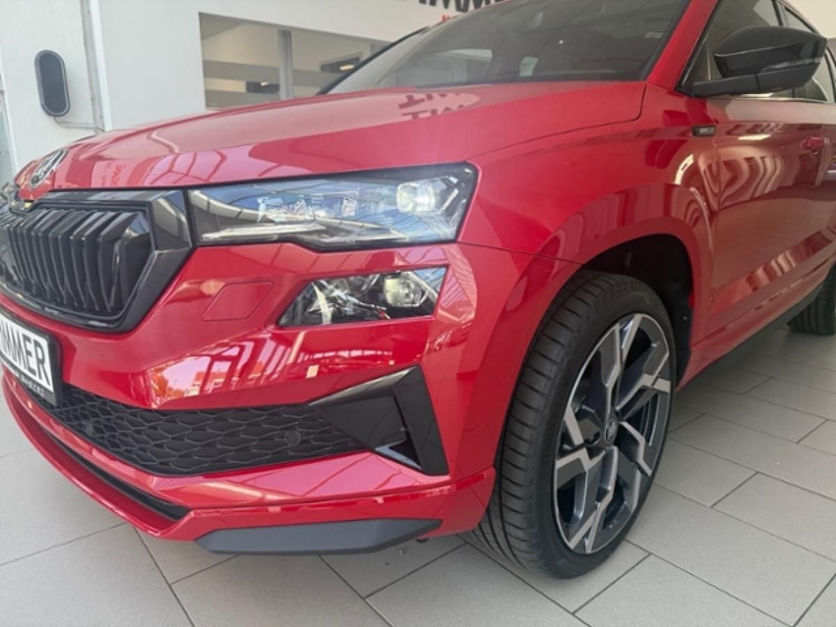 Skoda Karoq 2.0 TDI DSG Sportline *AHK*CANTON*PANO* bild 6
