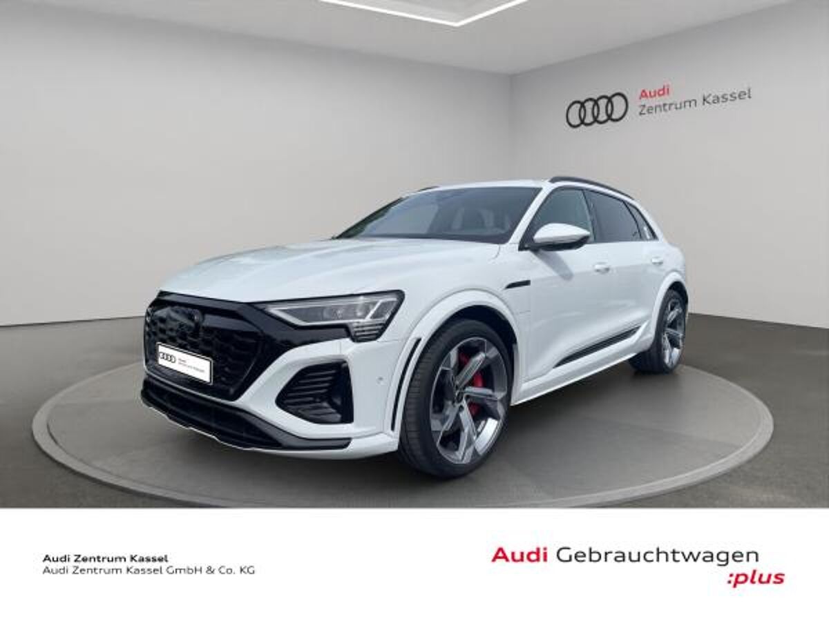 Audi SQ8 e-tron quattro Matrix B&O Pano HuD AHK 360° bild