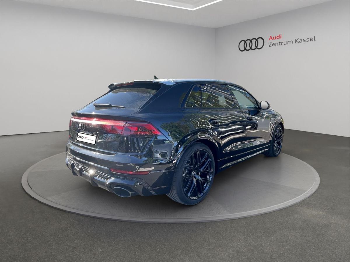 Audi RS Q8 4.0 TFSI qu. Laser B&O Pano AHK StandHZG bild 6